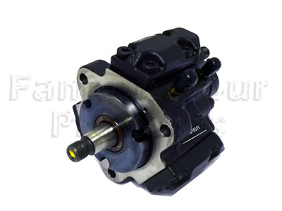 FF010089 - Fuel Injection Pump - on Engine - Land Rover Freelander