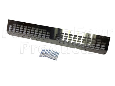 FF010215 - Front Lower Grille - Air Con - Land Rover 90/110 & Defender