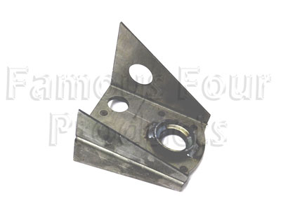 Body Mounting - Rear - Land Rover Discovery Series II (L318) - Body