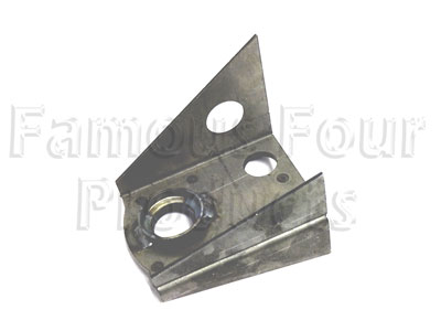 Body Mounting - Rear - Land Rover Discovery Series II (L318) - Body