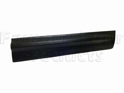 Outer Lower Trim Moulding - Door - Land Rover Freelander 2 (L359) - Body