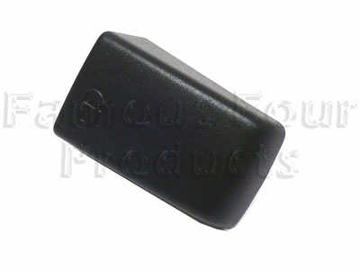 FF010681 - Door Handle Lock Cover - Front - Land Rover Discovery 4