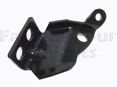 FF010760 - Bracket - Crosslink Pipe - Land Rover Discovery 3