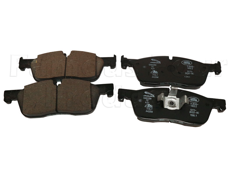 Brake Pad Axle Set - Range Rover Velar (L560) - Brakes