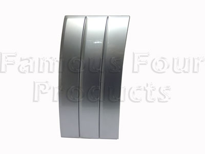 FF010990 - Side Vent - Left Hand - Range Rover 2013-2021 Models