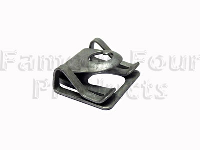 Fastener Clip - Radiator Cowling - Land Rover Discovery Series II (L318) - Cooling & Heating