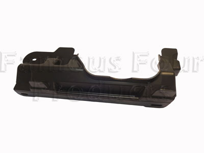 FF011421 - Fixing Bracket - Rear Bumper Armature - Land Rover Discovery 4