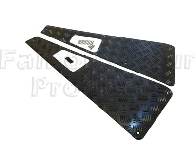 90/110 Chequerplate Wing Top Treadplates - 90/110 and Defender