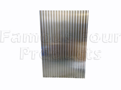 FF011747 - 2-Door Rear Inner Floor - Corrugated Aluminium - Classic Range Rover 1970-85 Models