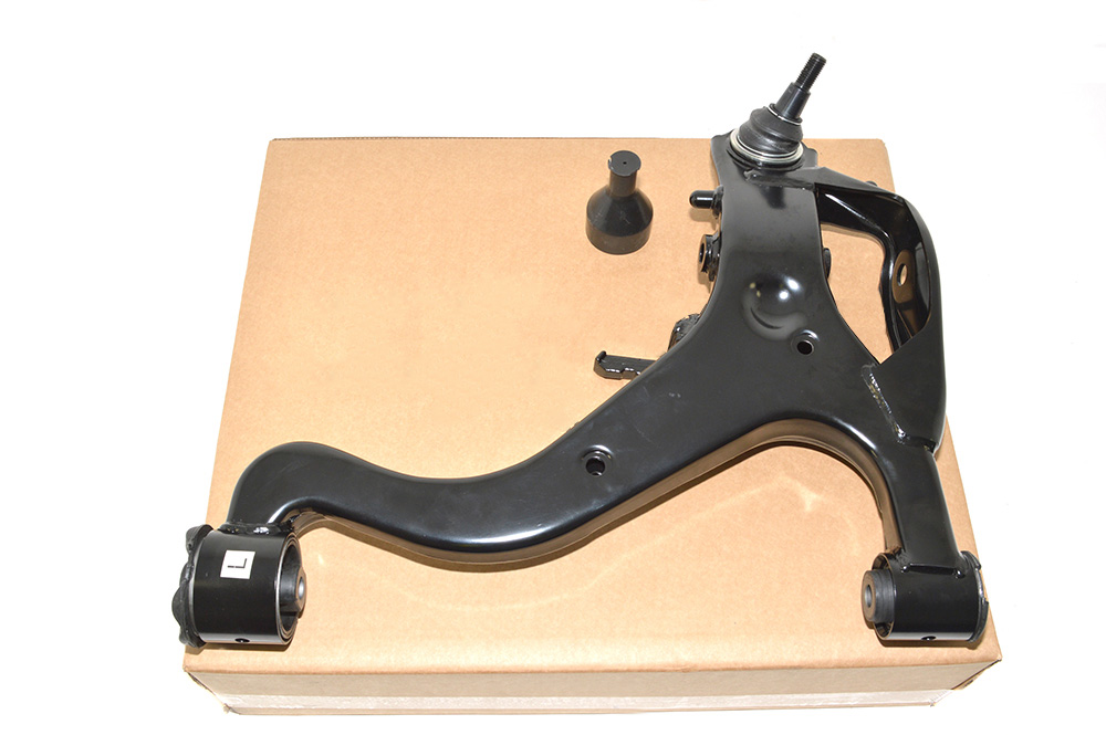 Lower Front Suspension Arm - Land Rover Discovery 3 (L319) - Suspension & Steering