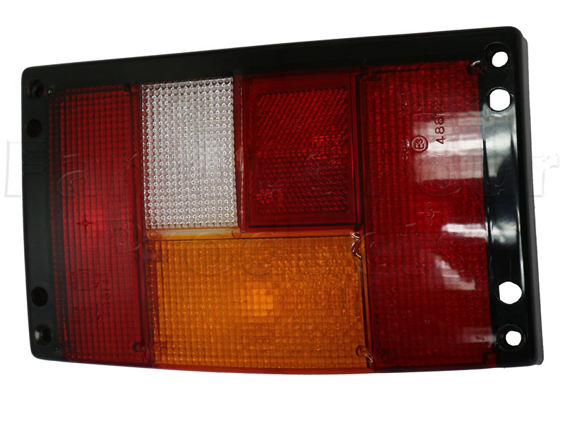 Rear End Lamp Lens ONLY (with Fog Lamp) - Classic Range Rover 1970-85 Models - Electrical