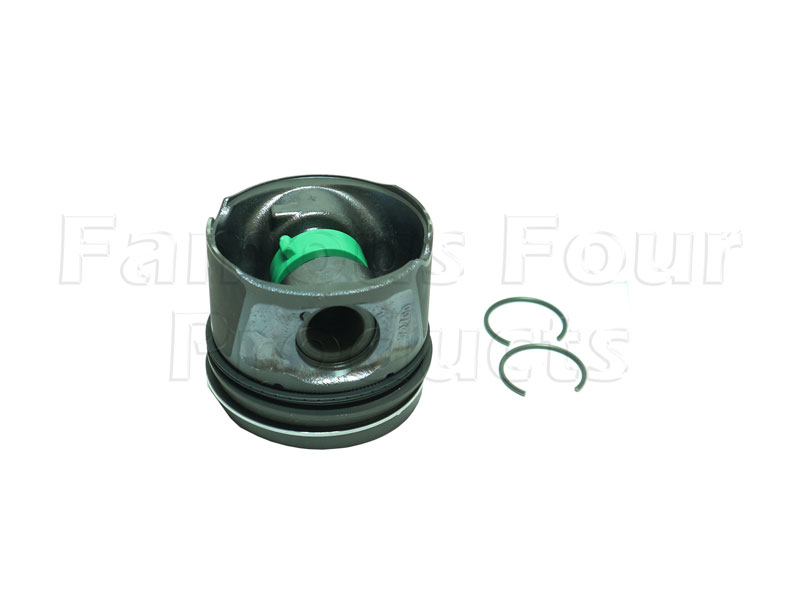 Piston with Piston Rings - Land Rover Discovery 3 (L319) - 2.7 TDV6 Diesel Engine