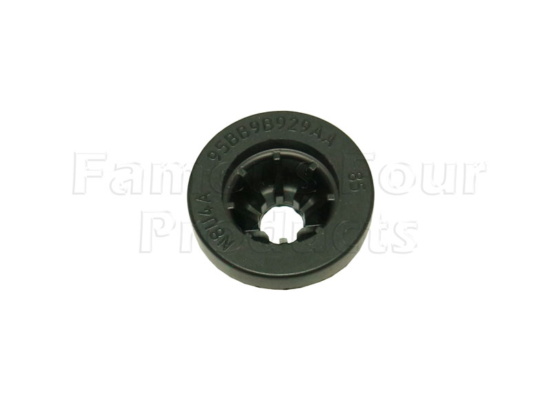 Rubber Fixing Grommet - Air Cleaner Housing - Land Rover Freelander 2 (L359) - Fuel & Air Systems