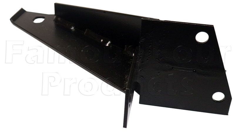 Body Mounting Bracket - Front of Rear Lower Body - Land Rover 90/110 & Defender (L316) - Body Fittings