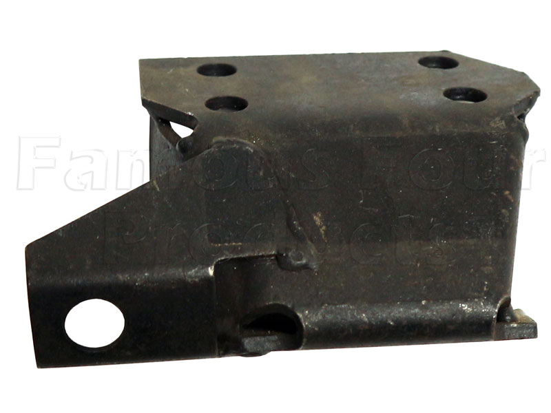 FF013676 - Bracket Mounting - Metal - Land Rover Series IIA/III