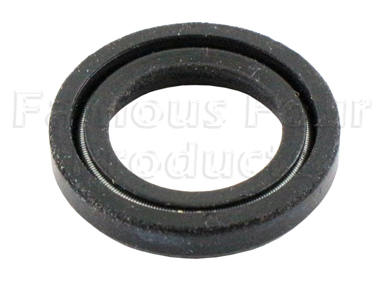 Oil Seal - Upper Swivel Pin - Land Rover Discovery 1989-94 - Propshafts & Axles