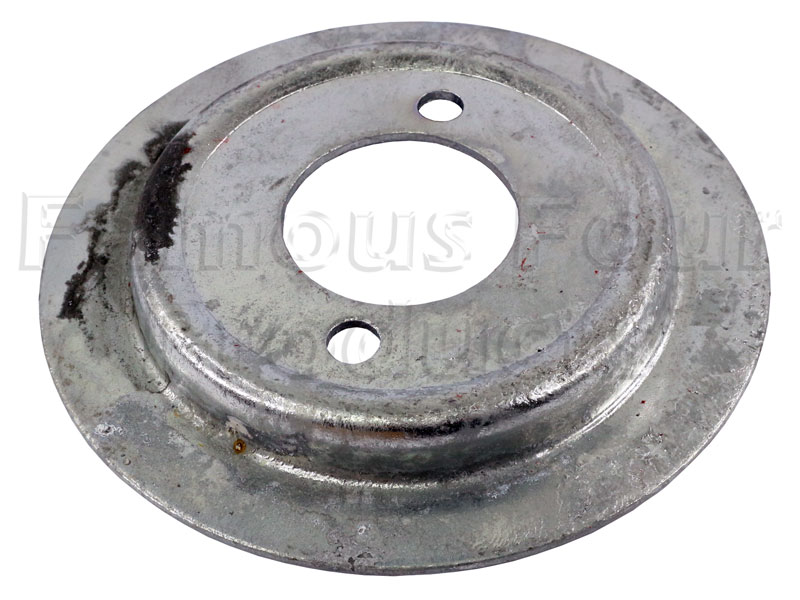 Spring Seat - Lower - Galvanised - Land Rover Discovery 1989-94 - Suspension & Steering