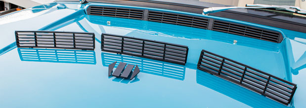 Range Rover Classic Bonnet Vent Grilles - Early type