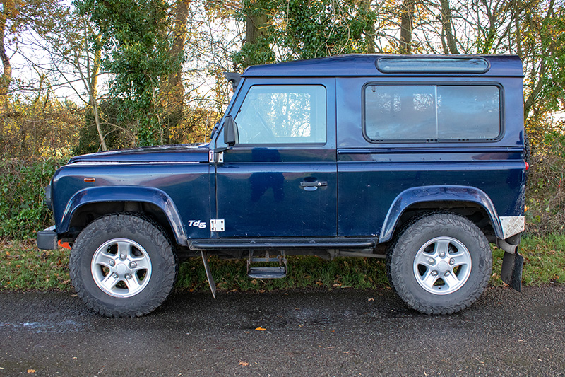 Land Rover Defender 90 Td5 County Station Wagon