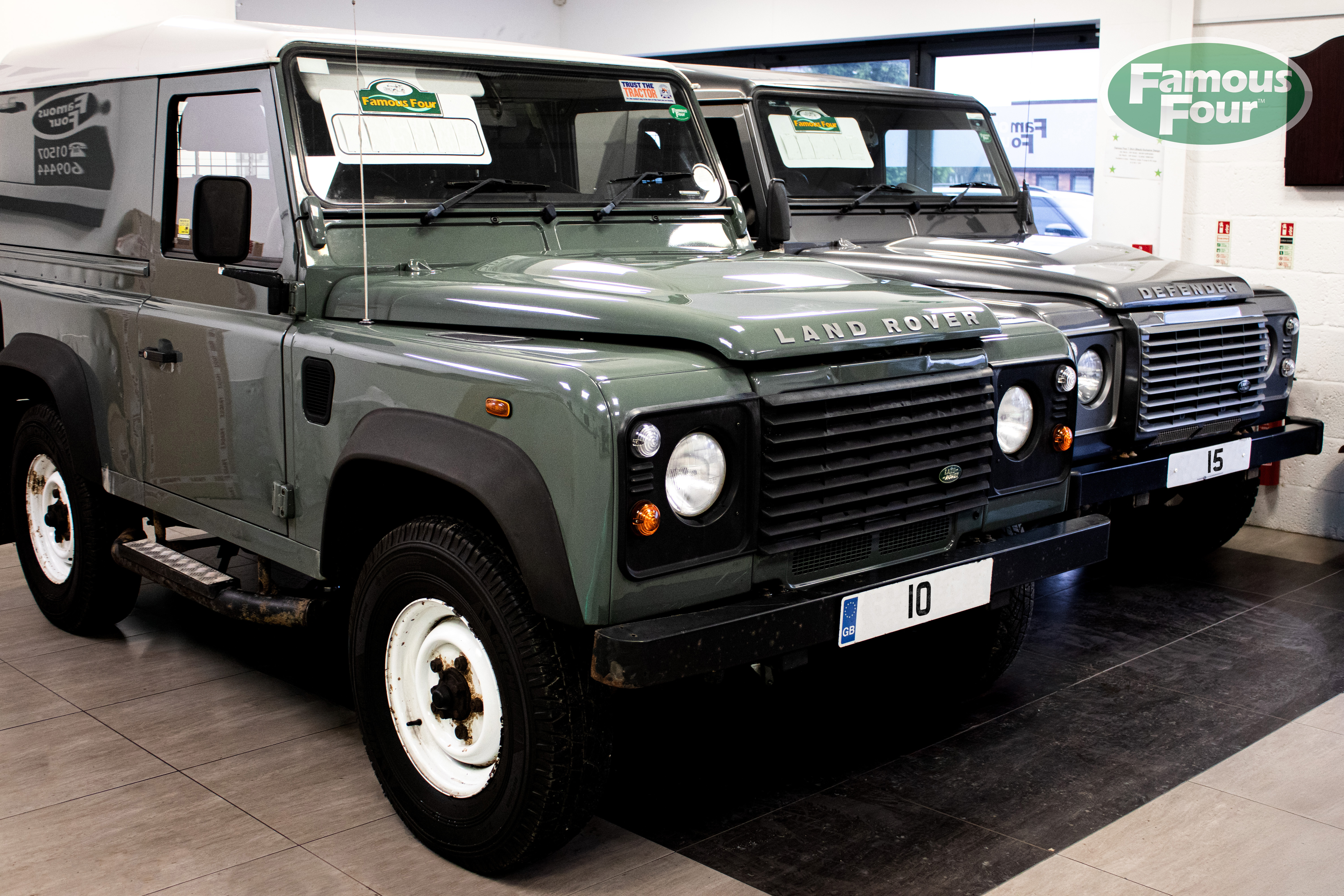 Land Rover Defender 90 Hard Top